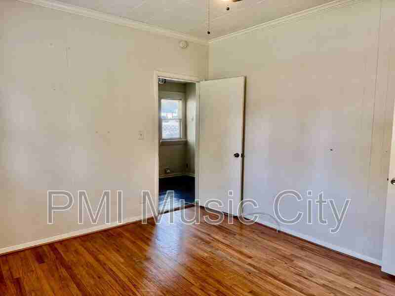 7114 Old Harding Pike - Photo 6 of 23