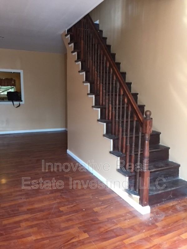 530 N 53rd St - Photo 7 of 7