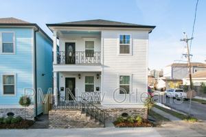 featured image of 2232 Bienville St