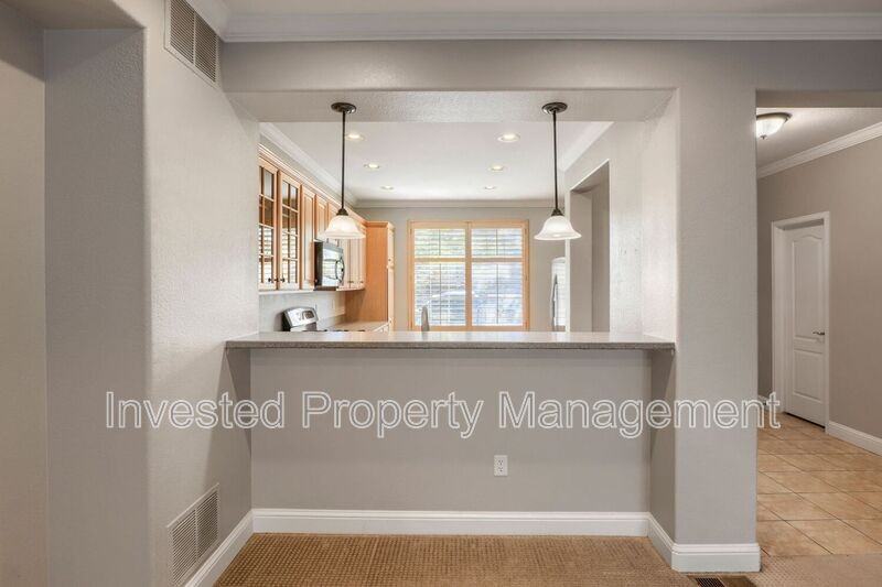 9531 Cedarhurst Ln #D - Photo 7 of 26