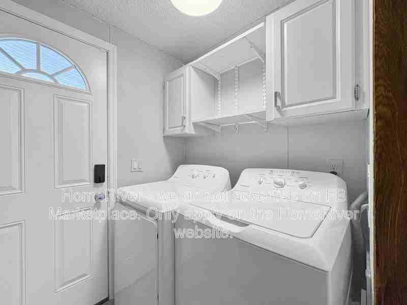 7531 Covewood Dr - Photo 5 of 24