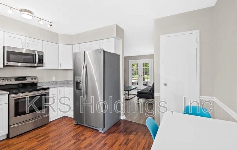 2515 S Walter Reed Dr #C - Photo 6 of 15