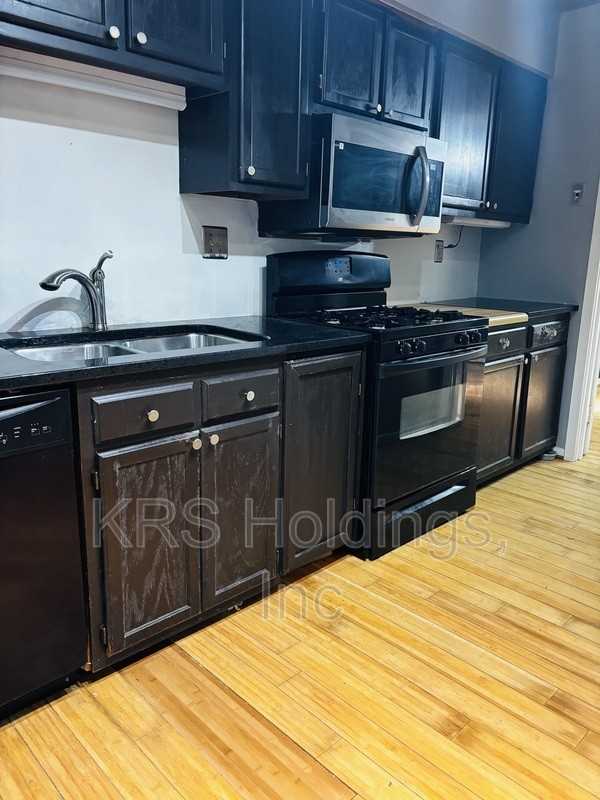 9629 Groundhog Dr - Photo 3 of 30