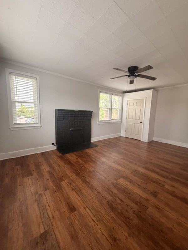 502 1/2 State St - Photo 3 of 15