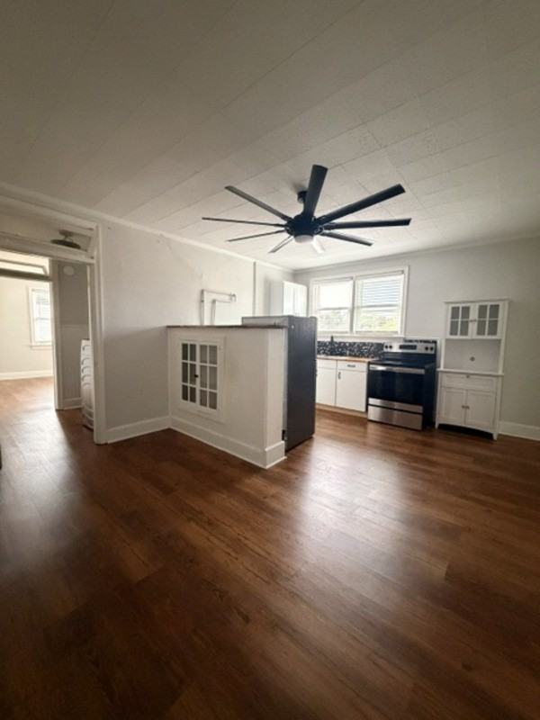 502 1/2 State St - Photo 7 of 15