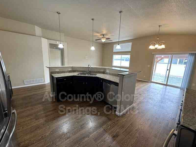 8297 Firecracker Trl - Photo 5 of 43