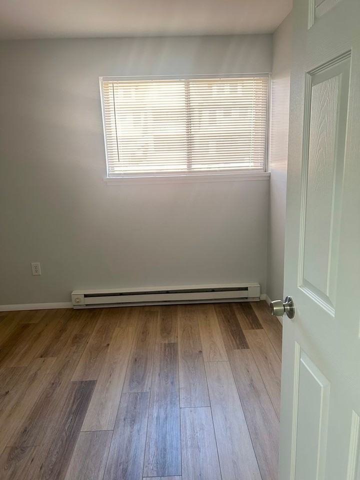 715 -777 Washtenaw Road - Photo 3 of 26