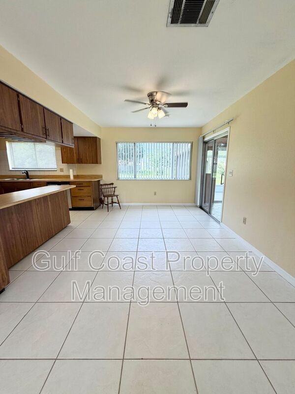 5136 Cambay St - Photo 5 of 27