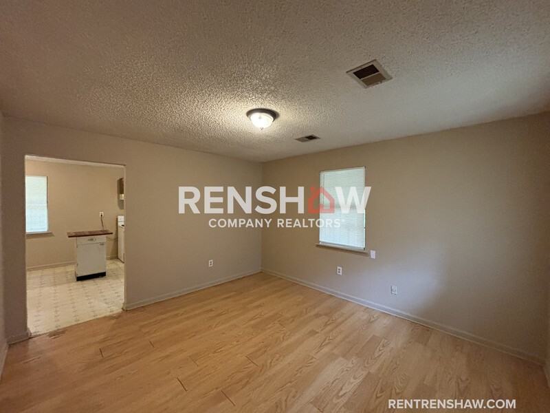 3257 Garver Rd - Photo 2 of 16