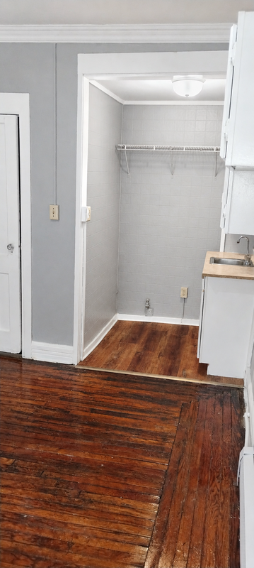 132 Spring St - Photo 2 of 14