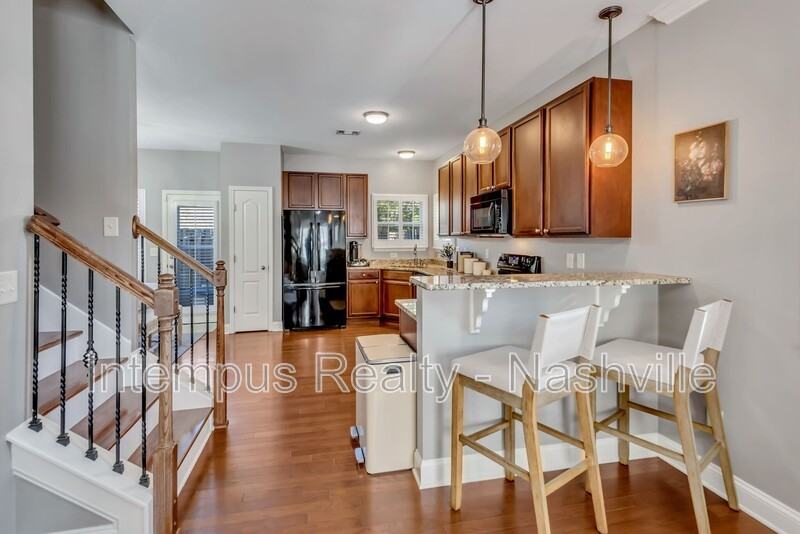 1128 Woodbury Falls Ct - Photo 6 of 24