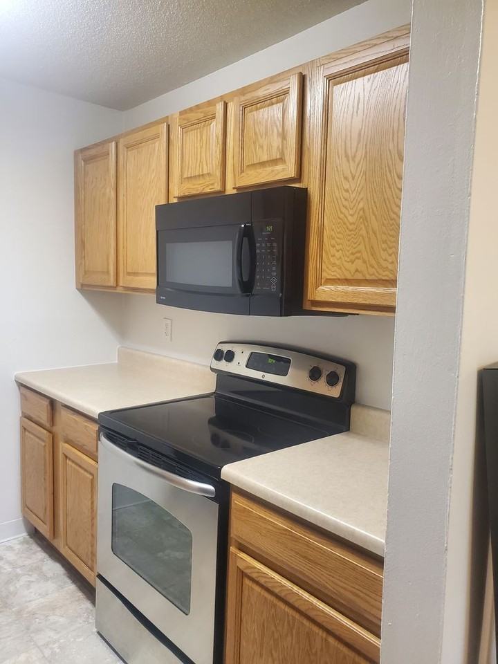 Bent Oak Apartments - Photo 7 of 31