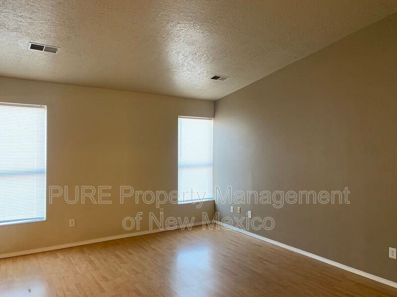 4556 Platinum Dr Ne - Photo 7 of 23