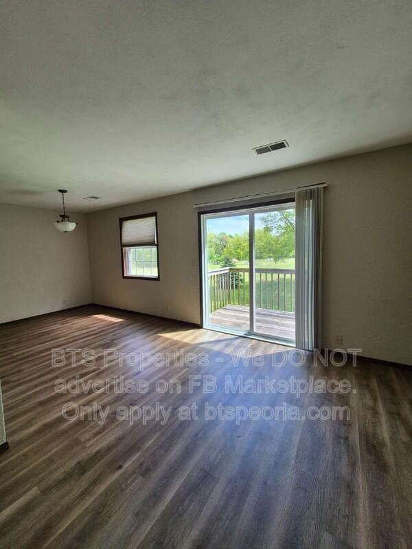 412 N Highland St #4 - Photo 4 of 16