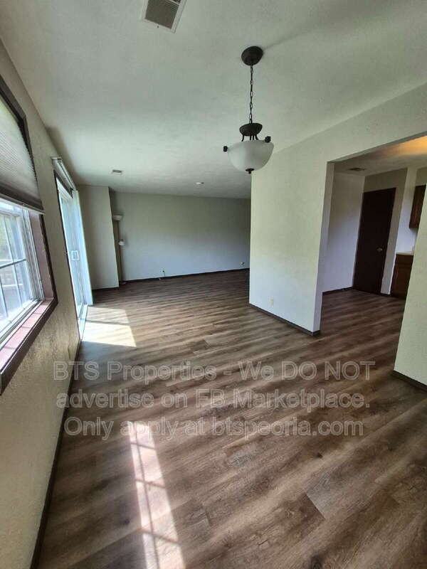412 N Highland St #4 - Photo 5 of 16