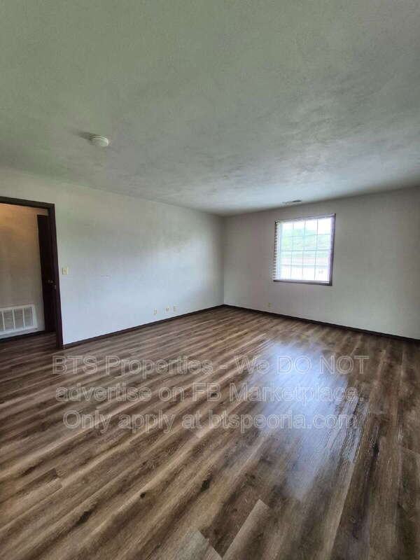 412 N Highland St #4 - Photo 6 of 16
