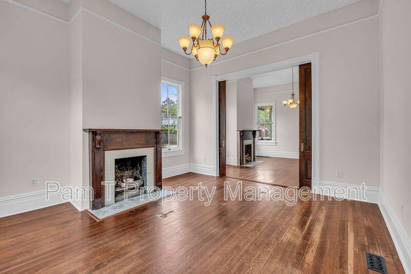 201 W 37th St #MAIN - Photo 6 of 49