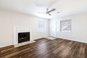 featured image of 4010 Nw Ozmun Ave #4010B