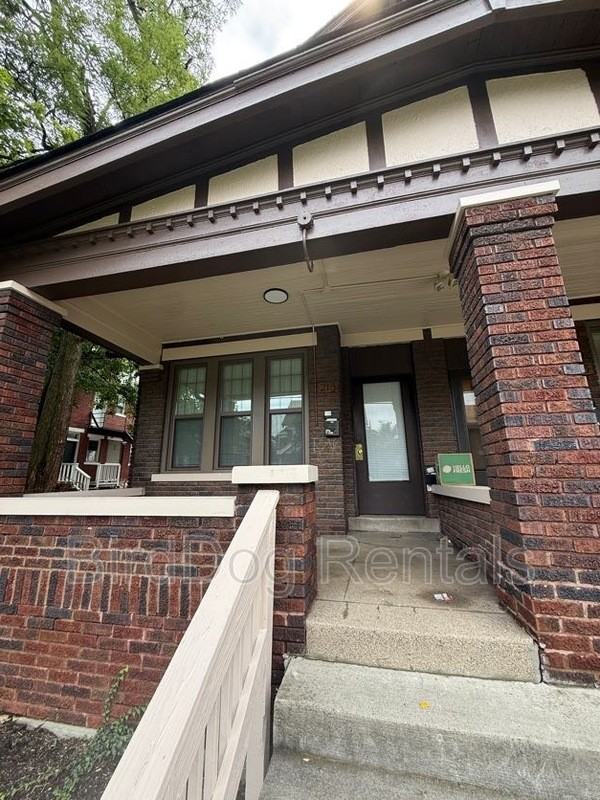 215 E 14th Ave - Photo 2 of 7