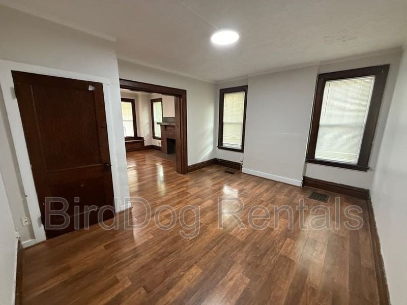 215 E 14th Ave - Photo 6 of 7