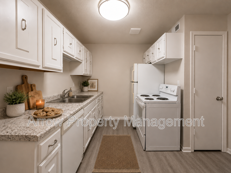922 A St #5 - Photo 2 of 9