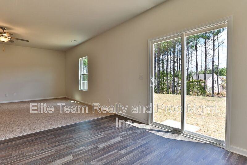 6136 Ahoskie Dr - Photo 5 of 28