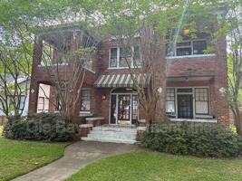 featured image of 7 S Monterey St #2