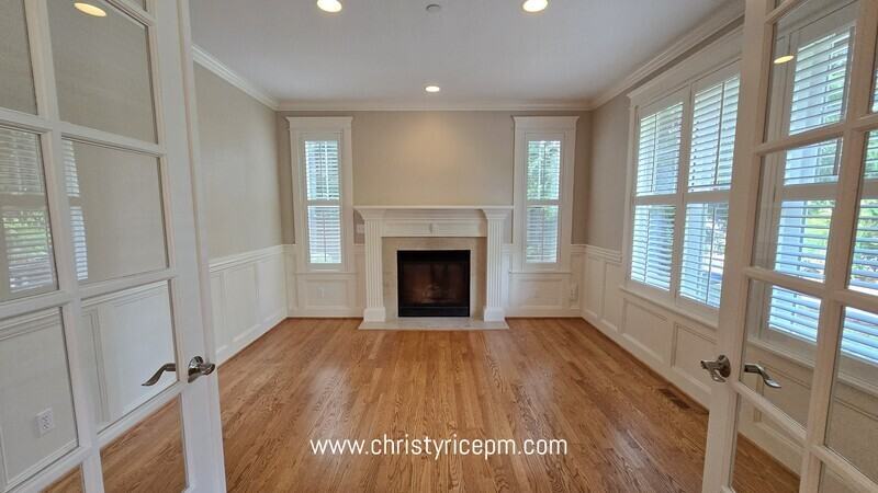 11318 106th Ave Ne - Photo 3 of 35