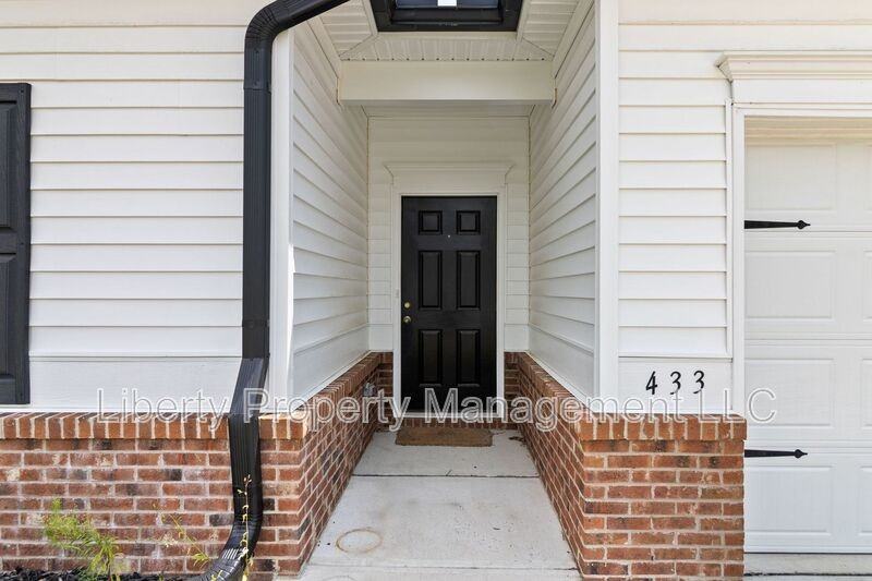 433 Troy Dr - Photo 2 of 16