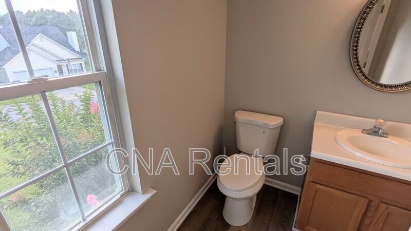 219 Toulouse St - Photo 6 of 48