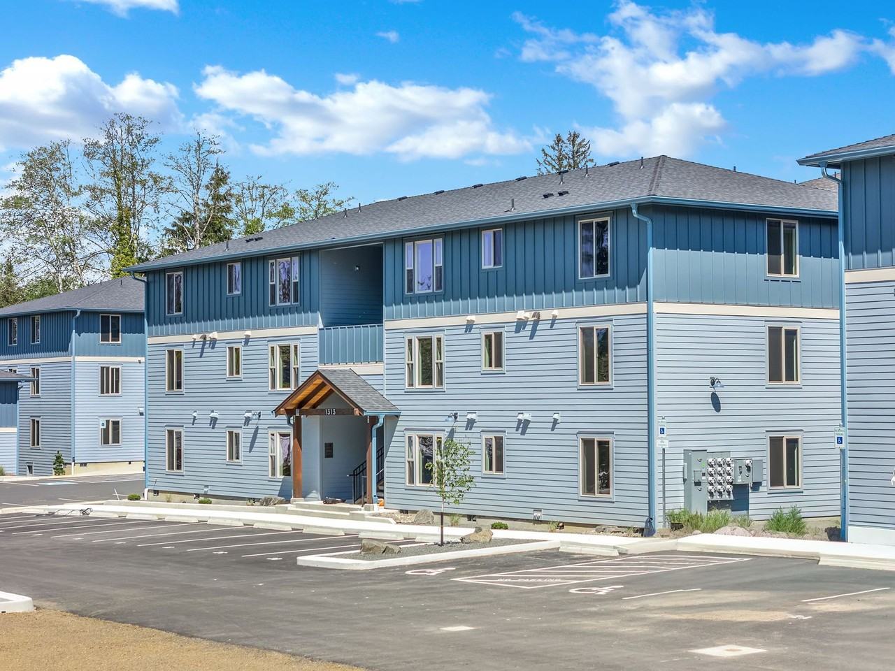 Jetty Stone Apartments - Photo 2 of 4