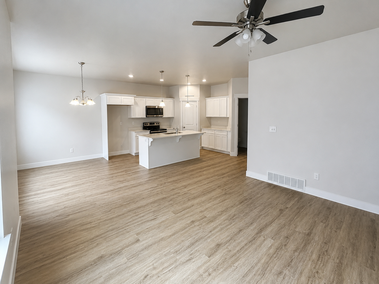 4163 W 2060 N - Photo 2 of 5