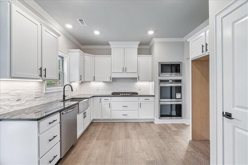 1605 S 23rd Pl - Photo 6 of 18
