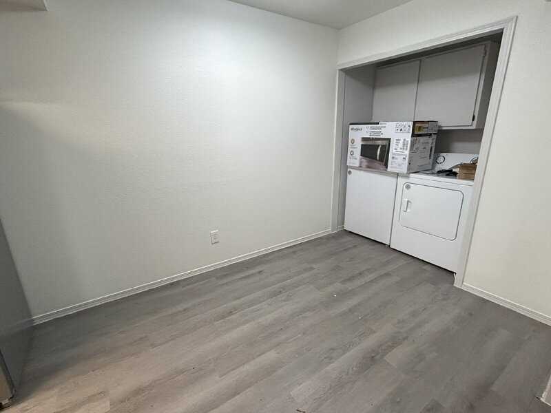 329 Berry St #202 - Photo 4 of 19
