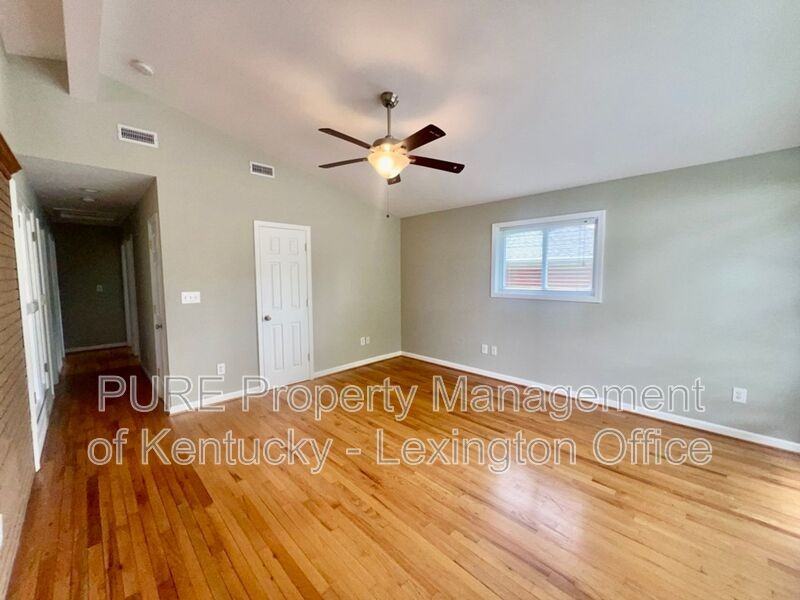 2009 Saint Christopher Dr - Photo 4 of 19