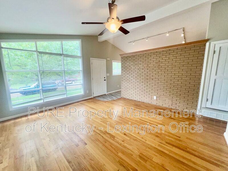 2009 Saint Christopher Dr - Photo 6 of 19