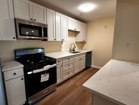 435 Oaklawn Ave #324 - Photo 1 of 1