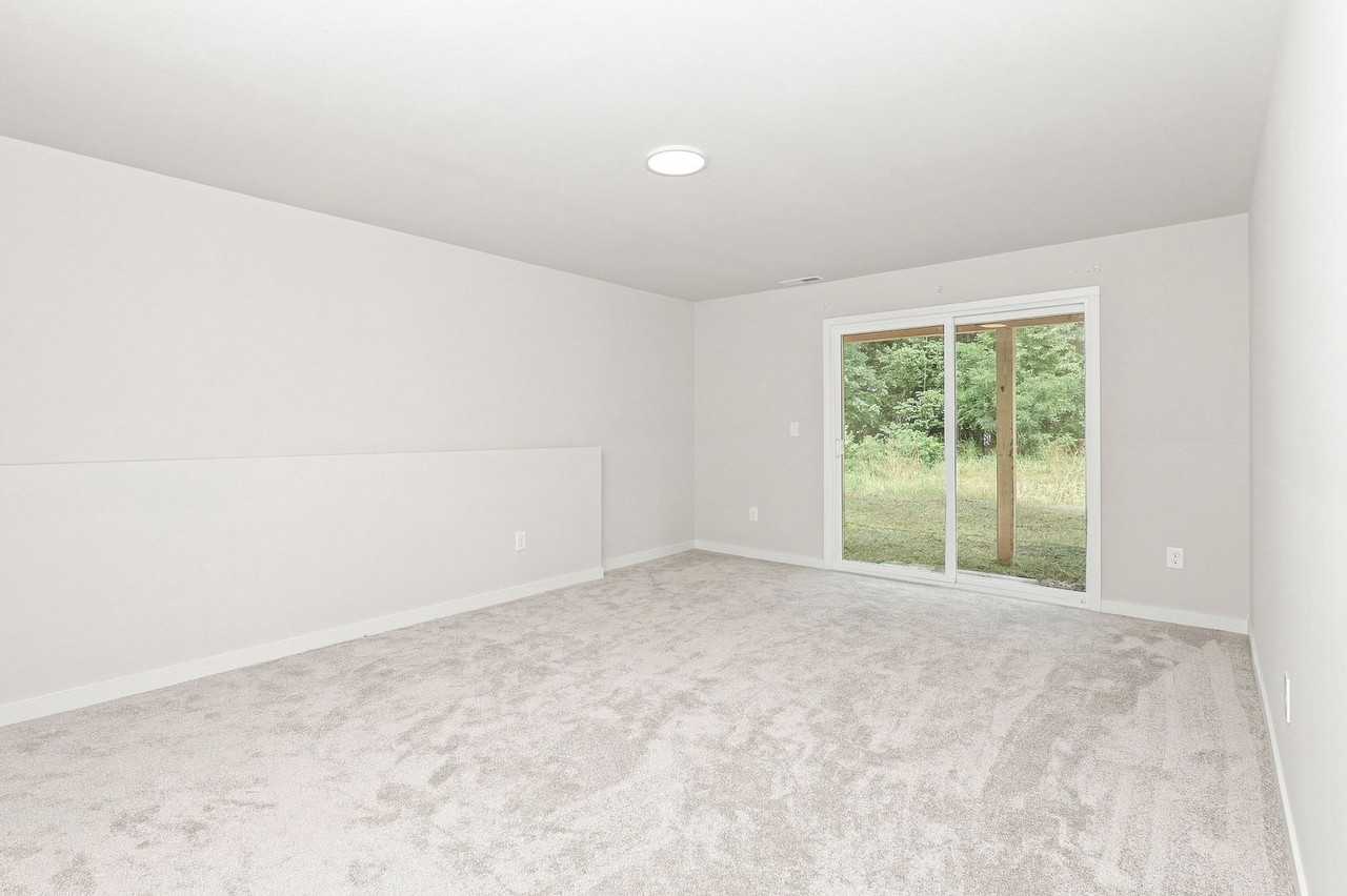 342 Sherman St - Photo 3 of 30