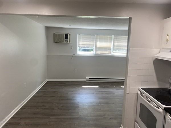 75 Vine St #6 - Photo 2 of 8