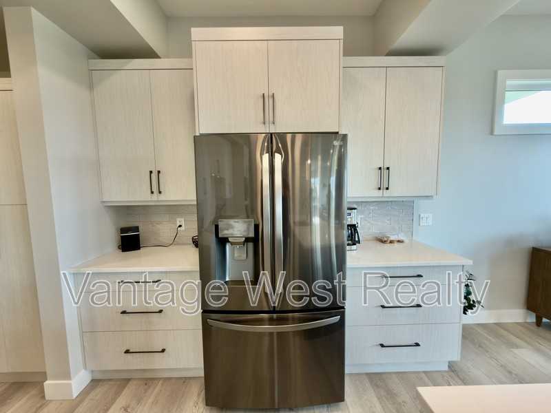 540 Barra Lane - Photo 3 of 38