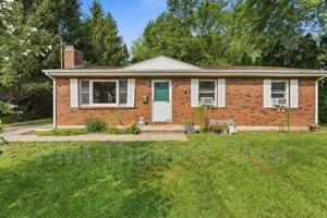 featured image of 33 Lodus Ct
