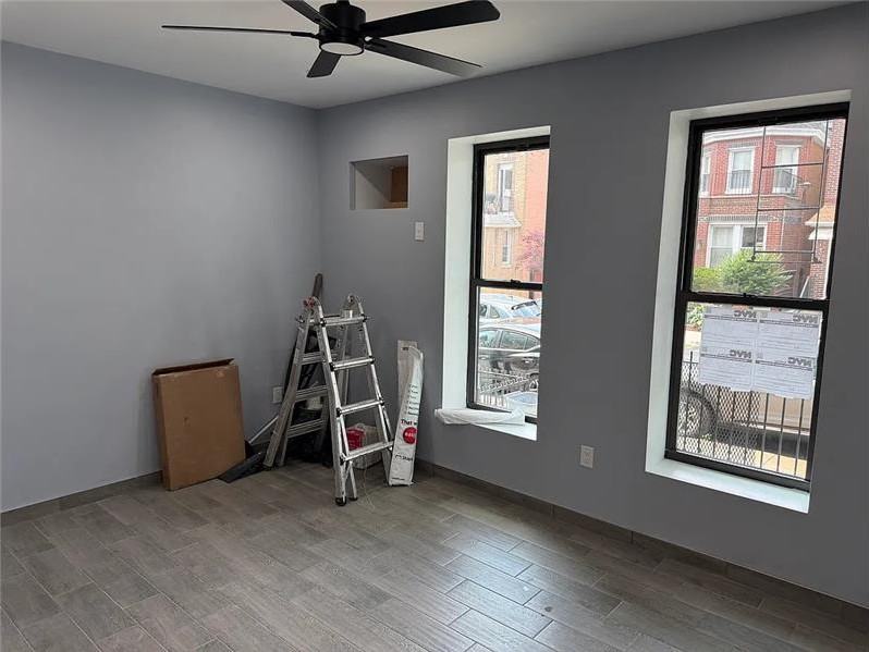 477 82nd St #2 - Photo 4 of 7