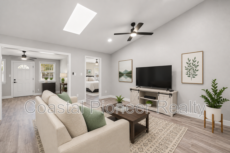 124 Anclote Rd - Photo 6 of 18