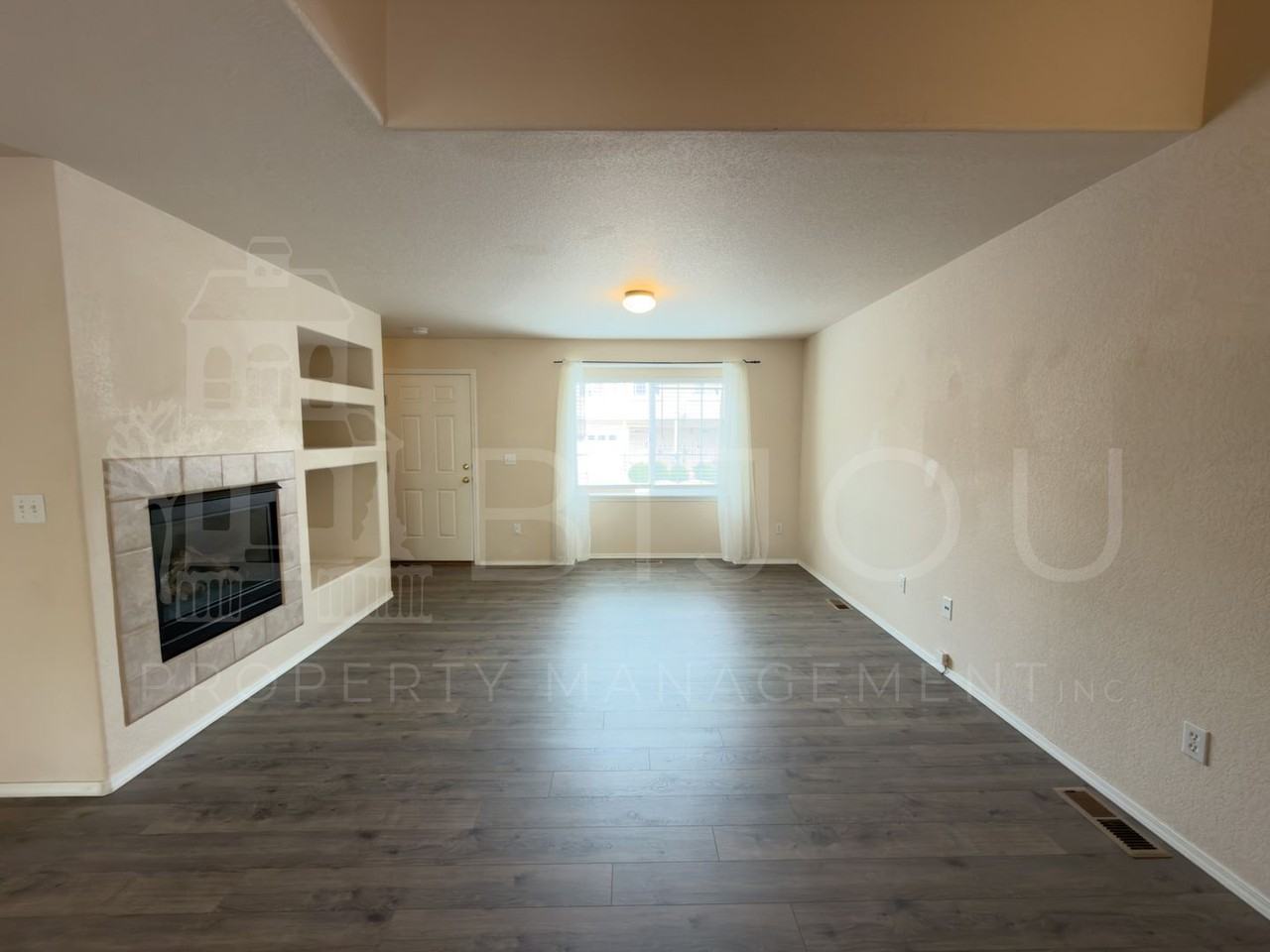 2533 Mesa Springs Vw - Photo 3 of 14