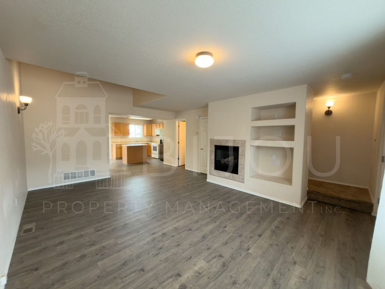 2533 Mesa Springs Vw - Photo 7 of 17