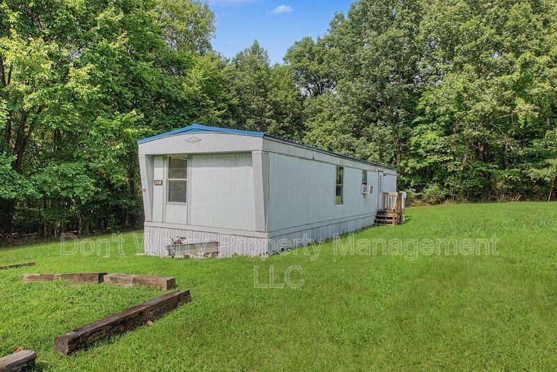 967 Frye Rd - Photo 2 of 10