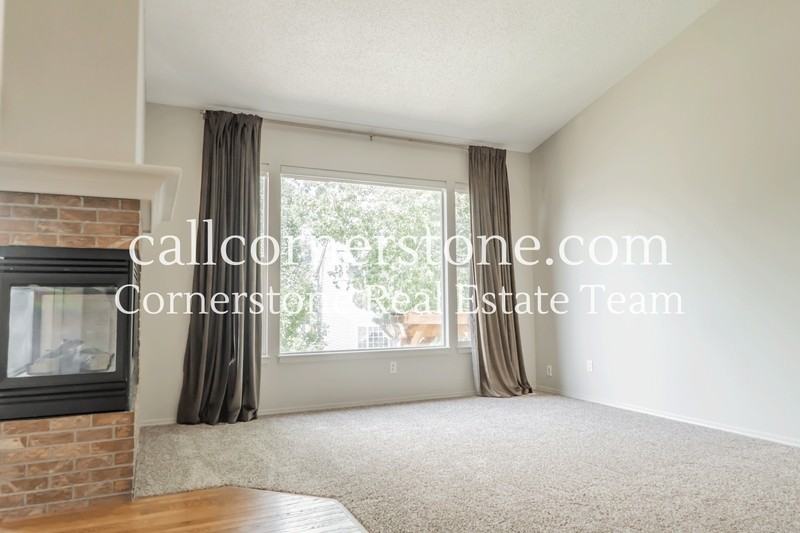 4640 Kashmire Dr - Photo 6 of 28