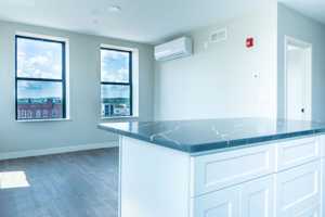 featured image of 967 Elm St