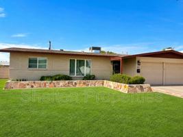 featured image of 523 E Malibu Dr