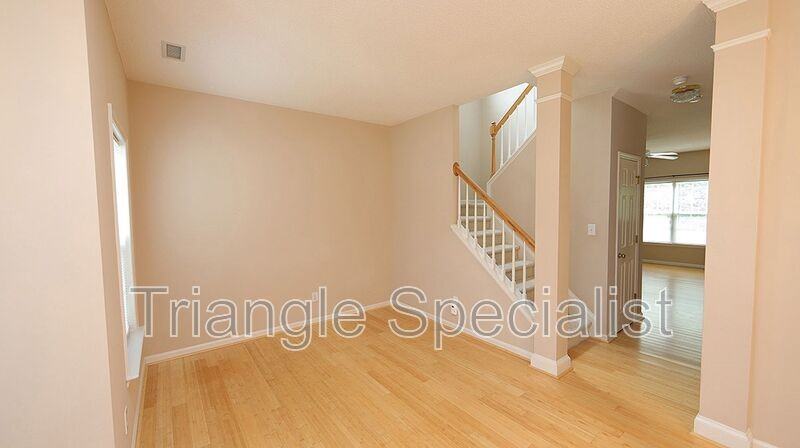 5305 Pitch Pine Ct - Photo 3 of 14